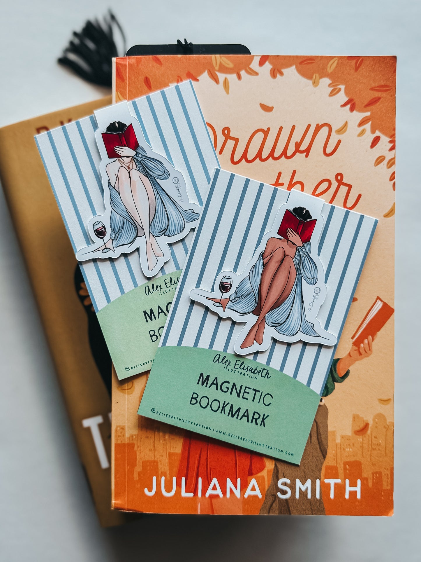 "Casual Chapters" CUSTOMIZABLE magnetic bookmark